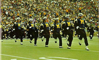 band1.jpg (42222 bytes)